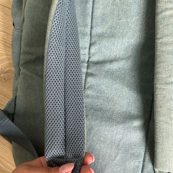 herschel distressed denim backpack - Picture 3 of 3